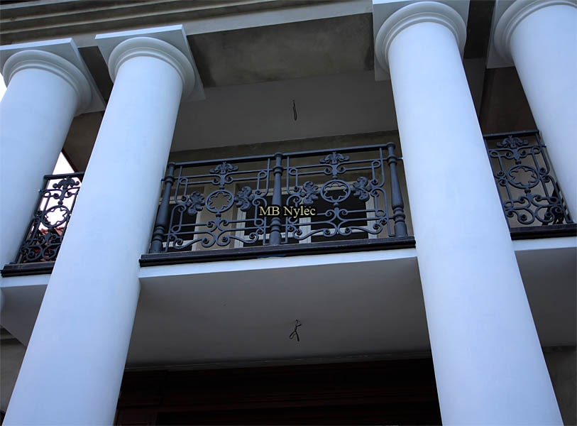 massive balustrades