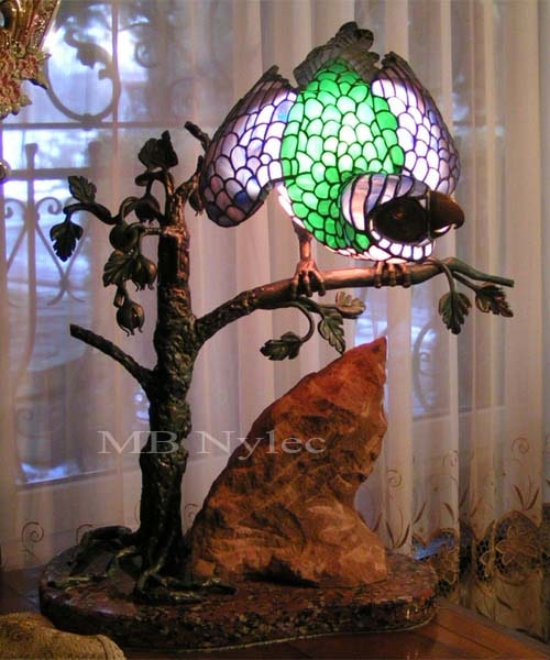 Exclusive stained glass interior lamp - a parrot